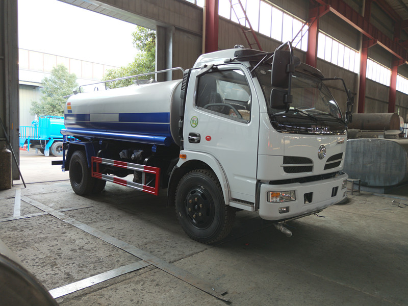 10噸灑水車廠家價格,東風10噸灑水車,程力灑水車有限公司 10噸灑水車廠家價格,東風10噸灑水車,程力灑水車有限公司