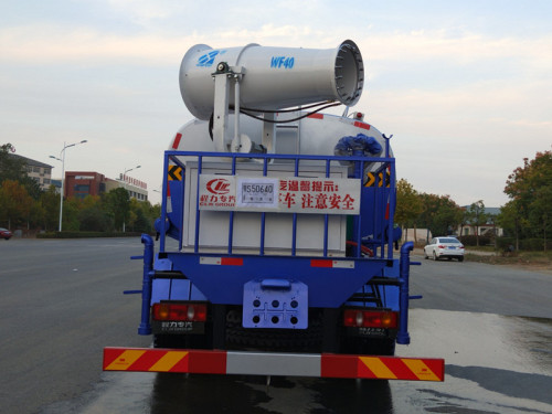 東風(fēng)5方灑水車 東風(fēng)5方灑水車