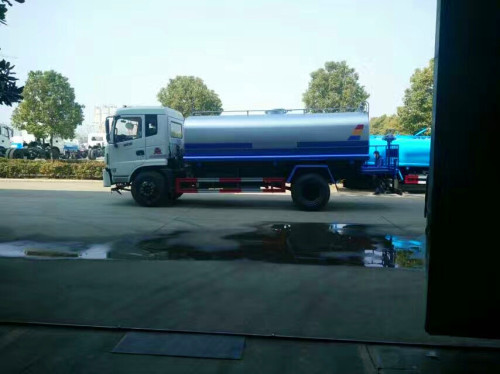 鞍山灑水車廠家銷售 鞍山灑水車廠家銷售