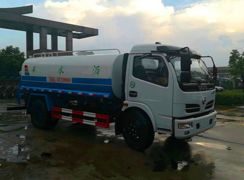 威海灑水車銷售 威海灑水車銷售