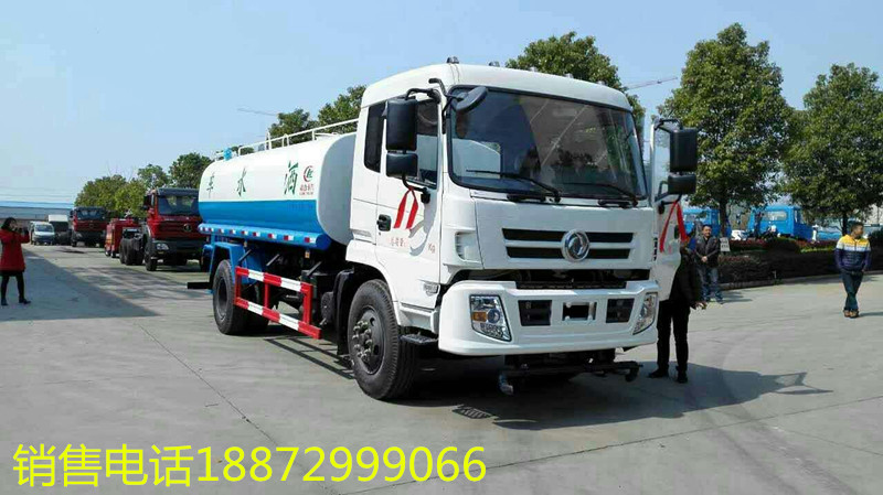 東風(fēng)15噸灑水車 東風(fēng)15噸灑水車