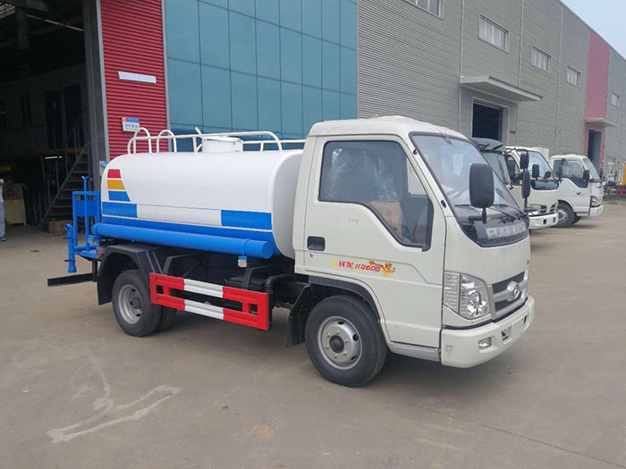 3噸灑水車 3噸灑水車