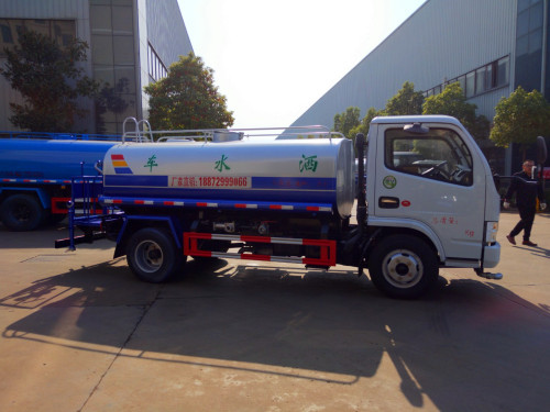 5噸灑水車(chē)圖片方位展示 5噸灑水車(chē)圖片方位展示