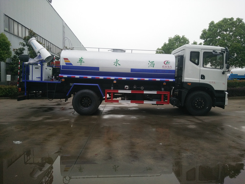 ։m܇(ch)|L(fng)D9Fڞˮ܇(ch)FڙC(j)SҶX(qin)l(f)