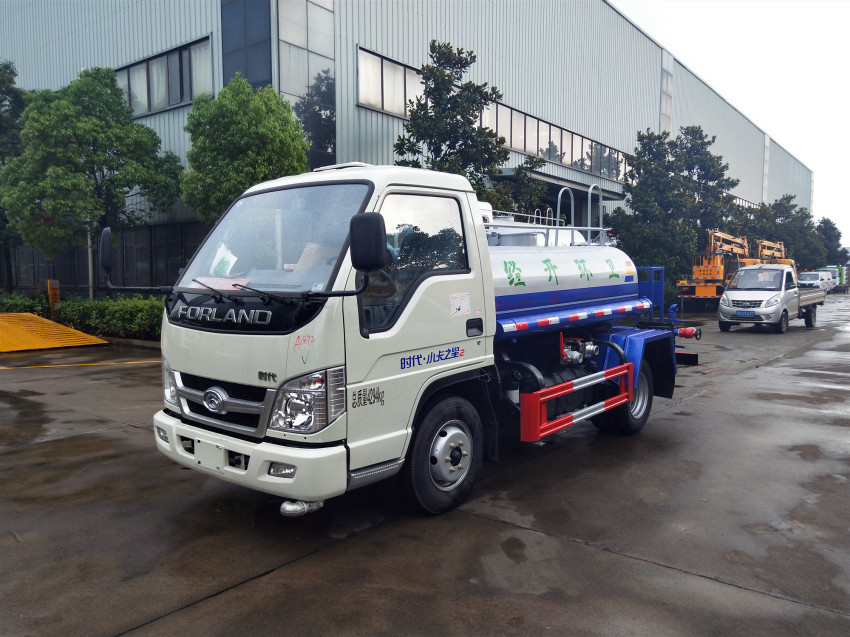 凱馬2噸灑水車-2方灑水車廠家參數配置-湖北程力銷售總部 凱馬2噸灑水車-2方灑水車廠家參數配置-湖北程力銷售總部