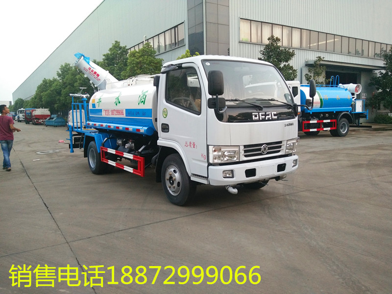東風(fēng)多利卡4立方多功能抑塵車-30米霧炮機(jī)-湖北程力集團(tuán) 東風(fēng)多利卡4立方多功能抑塵車-30米霧炮機(jī)-湖北程力集團(tuán)