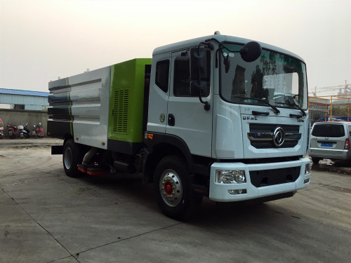 道路清掃車保養與使用 道路清掃車保養與使用