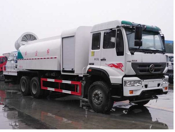 農(nóng)藥噴灑除霾降塵噴霧灑水車-湖北程力灑水車廠家直銷 農(nóng)藥噴灑除霾降塵噴霧灑水車-湖北程力灑水車廠家直銷