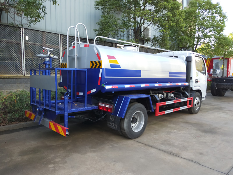 東風灑水車廠家直銷 綠化灑水車 程力5噸灑水車廠家價格 東風灑水車廠家直銷 綠化灑水車 程力5噸灑水車廠家價格