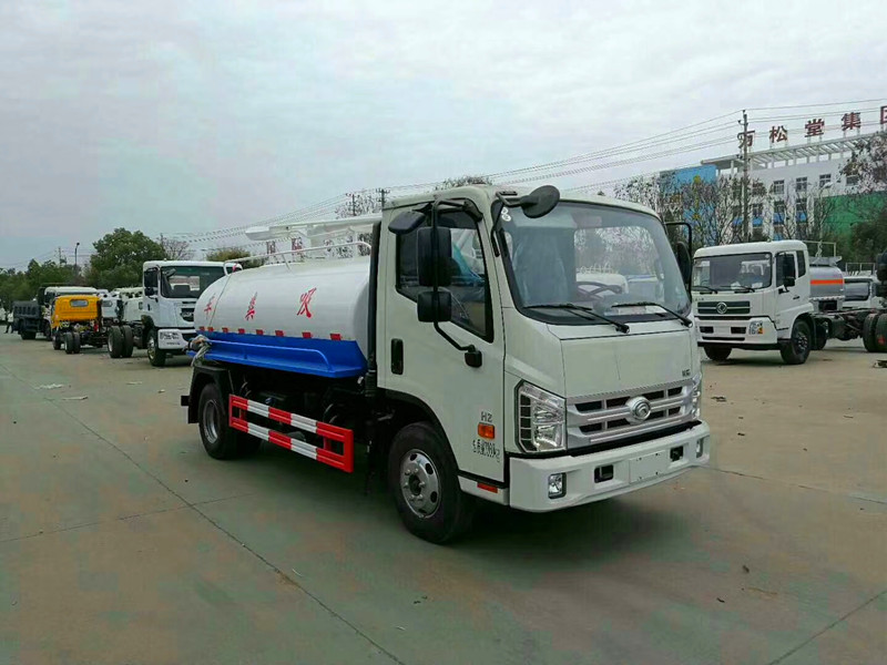 5方吸糞車價格 東風(fēng)多利卡五立方吸糞車 5方吸糞車價格 東風(fēng)多利卡五立方吸糞車