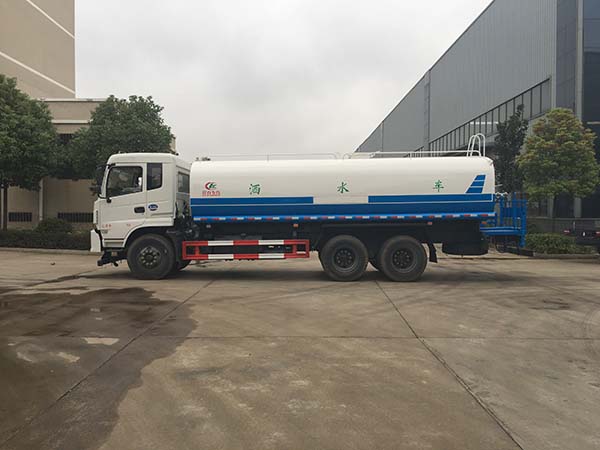灑水車 灑水車