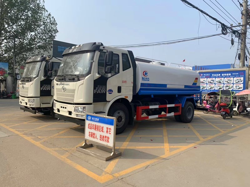 炎帝牌灑水車SZD5181GPSC6型綠化灑水車廠家價(jià)格報(bào)價(jià) 炎帝牌灑水車SZD5181GPSC6型綠化灑水車廠家價(jià)格報(bào)價(jià)