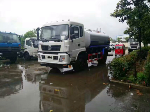 東風12噸灑水車,產(chǎn)品參數(shù)配置-湖北程力12噸灑水車價格報價-程力集團 東風12噸灑水車,產(chǎn)品參數(shù)配置-湖北程力12噸灑水車價格報價-程力集團