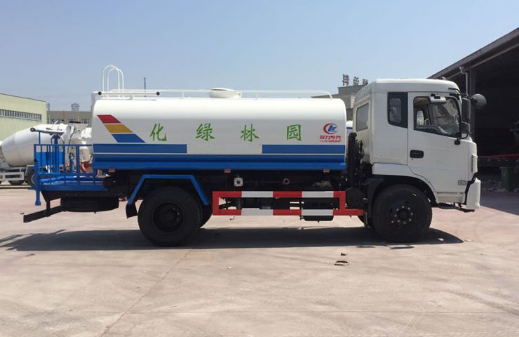 各種型號(hào)的東風(fēng)15噸灑水車湖北隨州均有現(xiàn)車 各種型號(hào)的東風(fēng)15噸灑水車湖北隨州均有現(xiàn)車