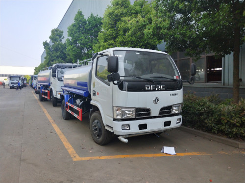 小型灑水車廠家、灑水車報價、采購單位 小型灑水車廠家、灑水車報價、采購單位