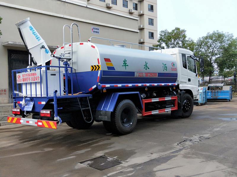 東風專底11噸抑塵車綠化灑水車全網最優 東風專底11噸抑塵車綠化灑水車全網最優