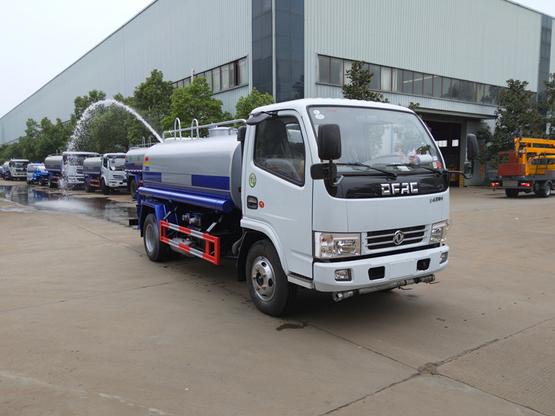 湖北隨州10噸12噸15噸灑水車價格 灑水車哪家好 湖北隨州10噸12噸15噸灑水車價格 灑水車哪家好