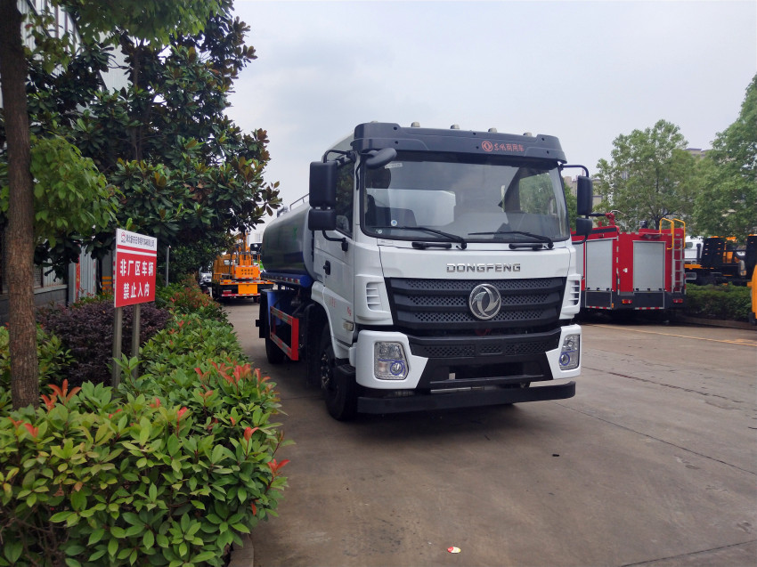新款東風專底12-15方灑水車 單橋東風大型綠化噴灑車生產銷售 新款東風專底12-15方灑水車 單橋東風大型綠化噴灑車生產銷售