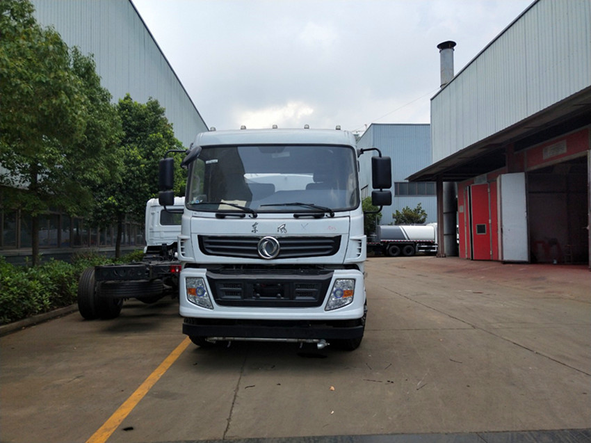 廠家直銷大型綠化多功能灑水車-灑水車 -程力灑水車生產(chǎn)廠家 廠家直銷大型綠化多功能灑水車-灑水車 -程力灑水車生產(chǎn)廠家