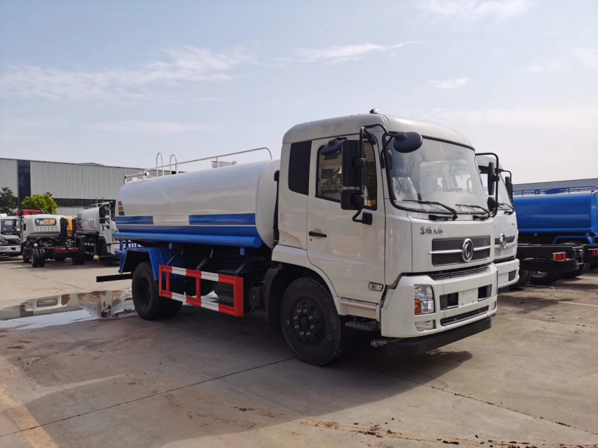 灑水車在哪買-灑水車-東風(fēng)天錦15方灑水車什么價格 灑水車在哪買-灑水車-東風(fēng)天錦15方灑水車什么價格