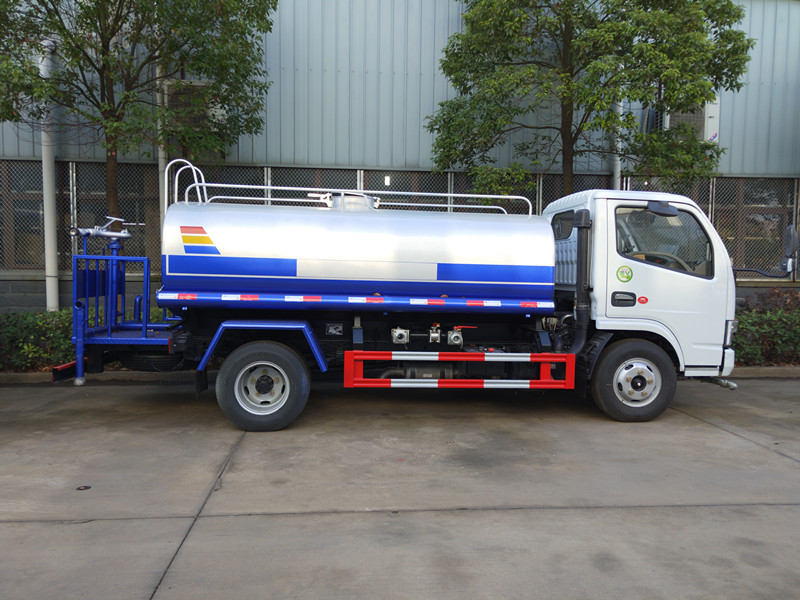 專威牌HTW5075GSSE6型灑水車 專威牌HTW5075GSSE6型灑水車