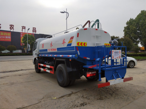 程力威牌CLW5121GSS6型灑水車 程力威牌CLW5121GSS6型灑水車