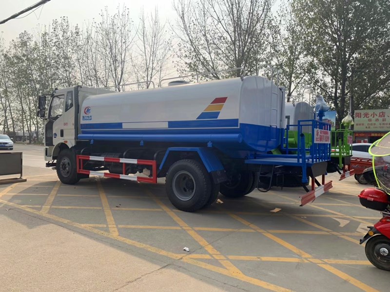 伴君長興牌AAA5180GSSCA6型灑水車 伴君長興牌AAA5180GSSCA6型灑水車