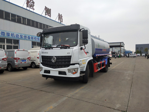 5噸-8噸12噸灑水車(chē)廠家報(bào)價(jià) 5噸-8噸12噸灑水車(chē)廠家報(bào)價(jià)