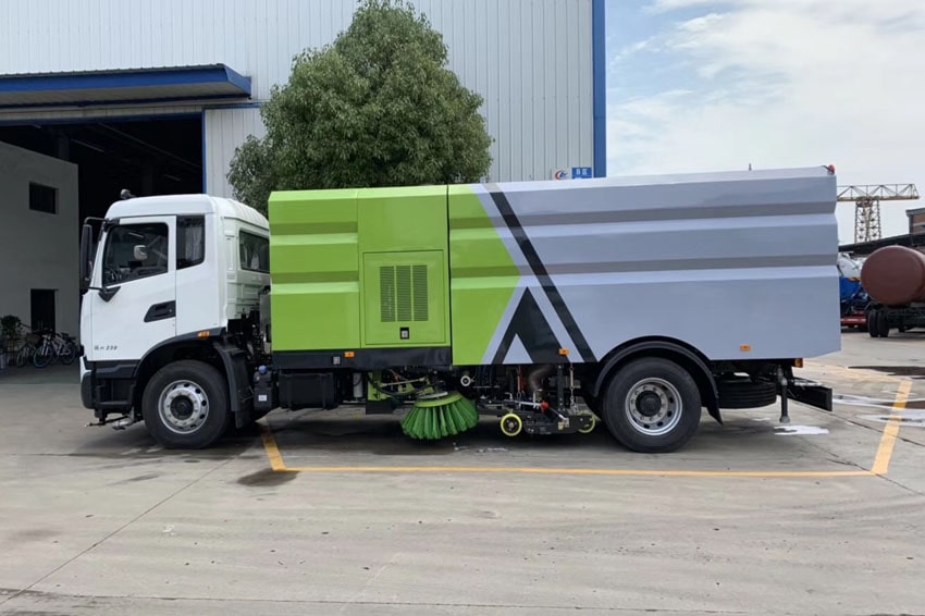 東風洗掃車要注意的一些改裝技巧-程力洗掃車生產(chǎn)廠家 東風洗掃車要注意的一些改裝技巧-程力洗掃車生產(chǎn)廠家