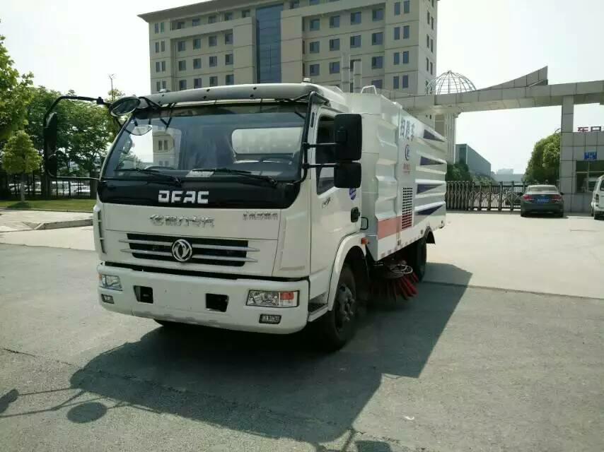 國六5方掃路車配置參數-國六5方掃路車配置規格型號 國六5方掃路車配置參數-國六5方掃路車配置規格型號