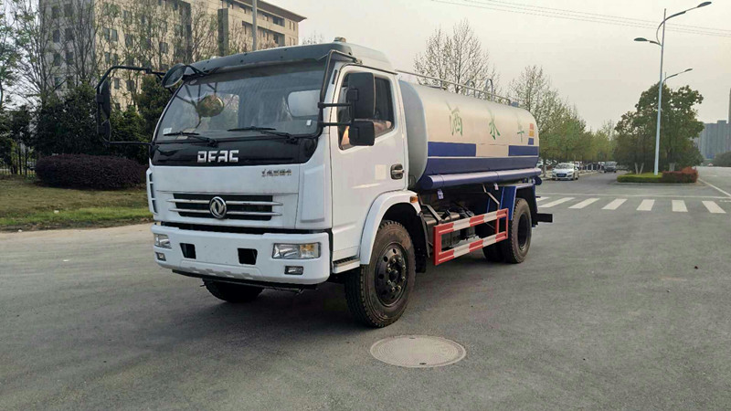 泰安市灑水車廠家直銷-泰安市灑水車價(jià)格報(bào)價(jià)-泰安市灑水車銷售點(diǎn) 泰安市灑水車廠家直銷-泰安市灑水車價(jià)格報(bào)價(jià)-泰安市灑水車銷售點(diǎn)