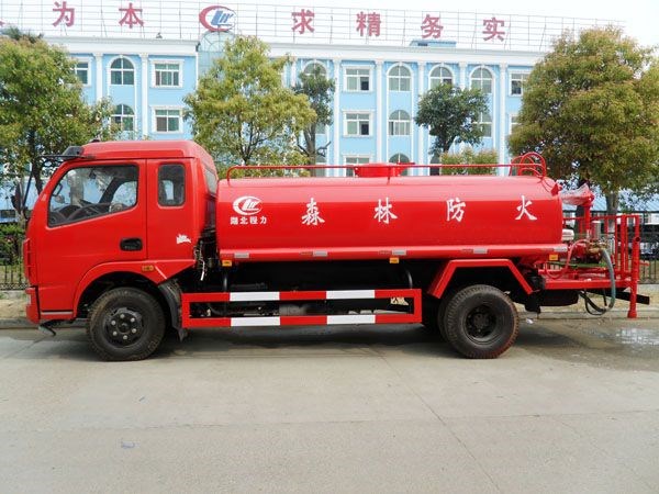 東風(fēng)D6多利卡5立方消防灑水車(chē)-灑水車(chē)-東風(fēng)5立方消防灑水車(chē)廠家直銷(xiāo) 東風(fēng)D6多利卡5立方消防灑水車(chē)-灑水車(chē)-東風(fēng)5立方消防灑水車(chē)廠家直銷(xiāo)
