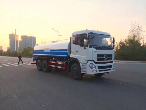 新冠病毒肆虐的情況下東風天龍后雙橋20噸灑水車即將入駐內蒙古 新冠病毒肆虐的情況下東風天龍后雙橋20噸灑水車即將入駐內蒙古