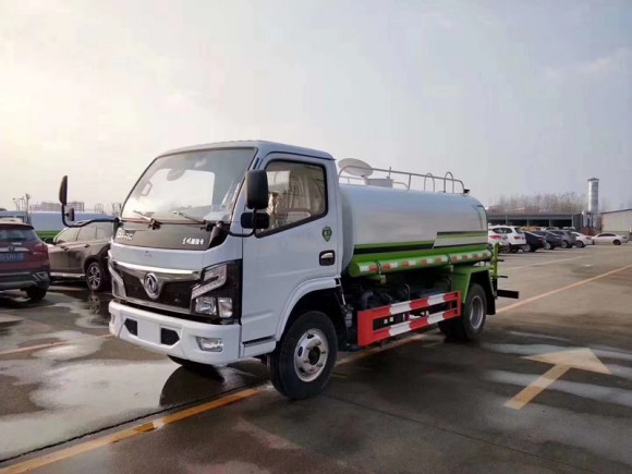 5噸灑水車-5噸灑水車多少錢?5噸灑水車藍牌報價價格-湖北程力集團 5噸灑水車-5噸灑水車多少錢?5噸灑水車藍牌報價價格-湖北程力集團