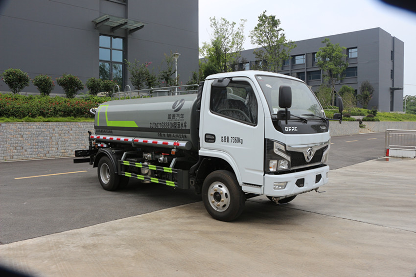 抑塵車噴霧機25米至120米配置參數-湖北程力抑塵車生產廠家 抑塵車噴霧機25米至120米配置參數-湖北程力抑塵車生產廠家