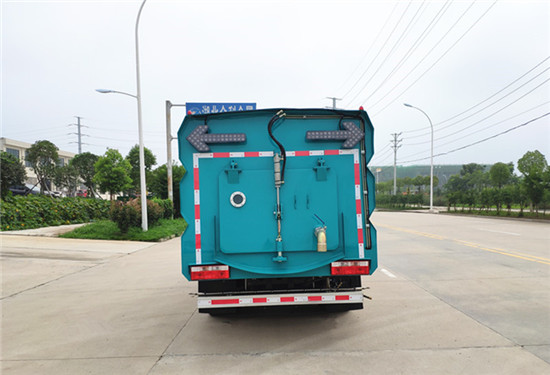 國六5.5方東風福瑞卡洗掃車 國六5.5方東風福瑞卡洗掃車