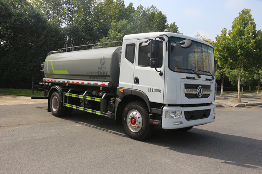 鄭州市內灑水車補貼_15方霧炮噴灑水車_全國灑水車行情-程力集團 鄭州市內灑水車補貼_15方霧炮噴灑水車_全國灑水車行情-程力集團