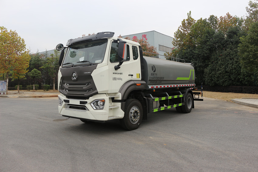 縱昂牌CLT5181GSSZZ6型灑水車-12-15噸灑水車-灑水車廠家價格報價-湖北盈通 縱昂牌CLT5181GSSZZ6型灑水車-12-15噸灑水車-灑水車廠家價格報價-湖北盈通