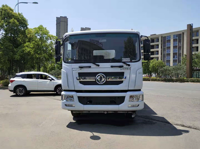 楚飛牌CLQ5180GSS6型灑水車-灑水車價(jià)格-灑水車廠家直銷 楚飛牌CLQ5180GSS6型灑水車-灑水車價(jià)格-灑水車廠家直銷