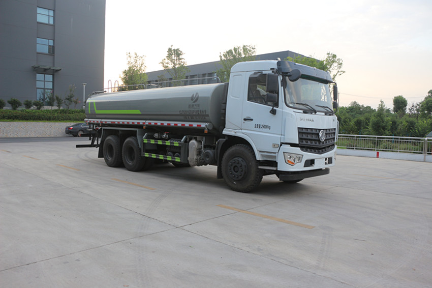 東風(fēng)大型抑塵車-灑水車-東風(fēng)大型霧炮車廠家直銷-湖北程力 東風(fēng)大型抑塵車-灑水車-東風(fēng)大型霧炮車廠家直銷-湖北程力