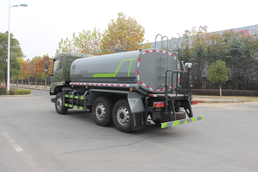 東風灑水車 東風灑水車