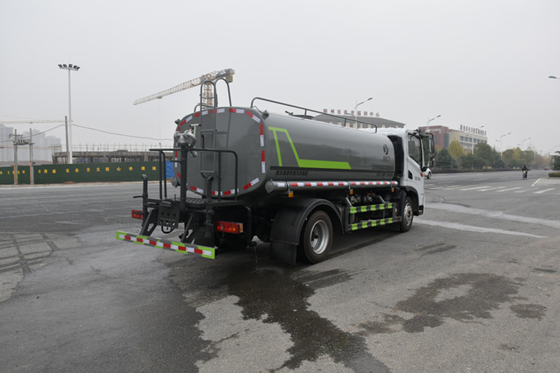 10噸灑水車大約多少錢-10噸灑水車價格-湖北盈通 10噸灑水車大約多少錢-10噸灑水車價格-湖北盈通