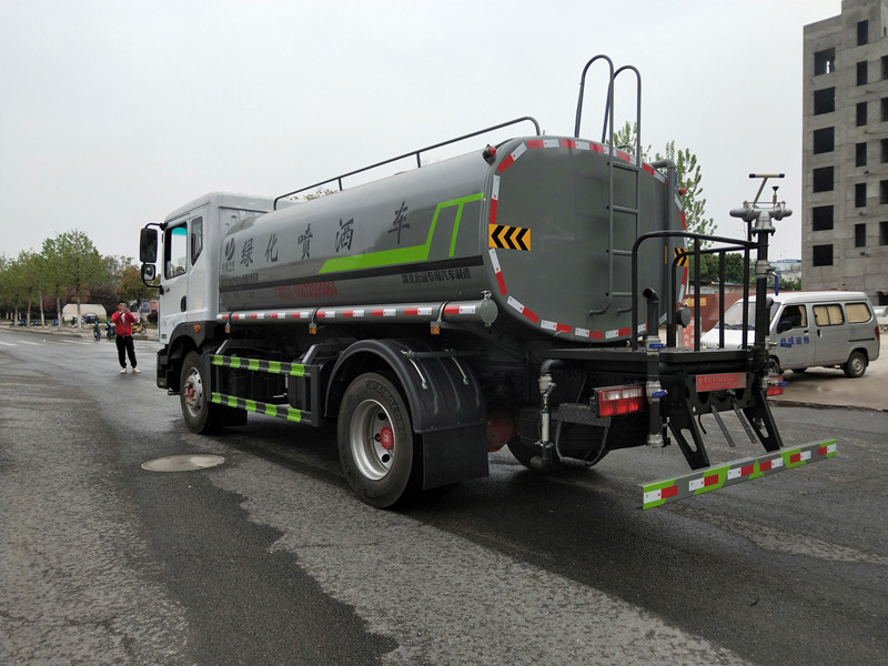 環(huán)保灑水車 環(huán)保灑水車