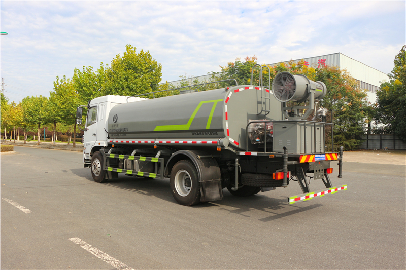 12方灑水車(chē) 12方灑水車(chē)