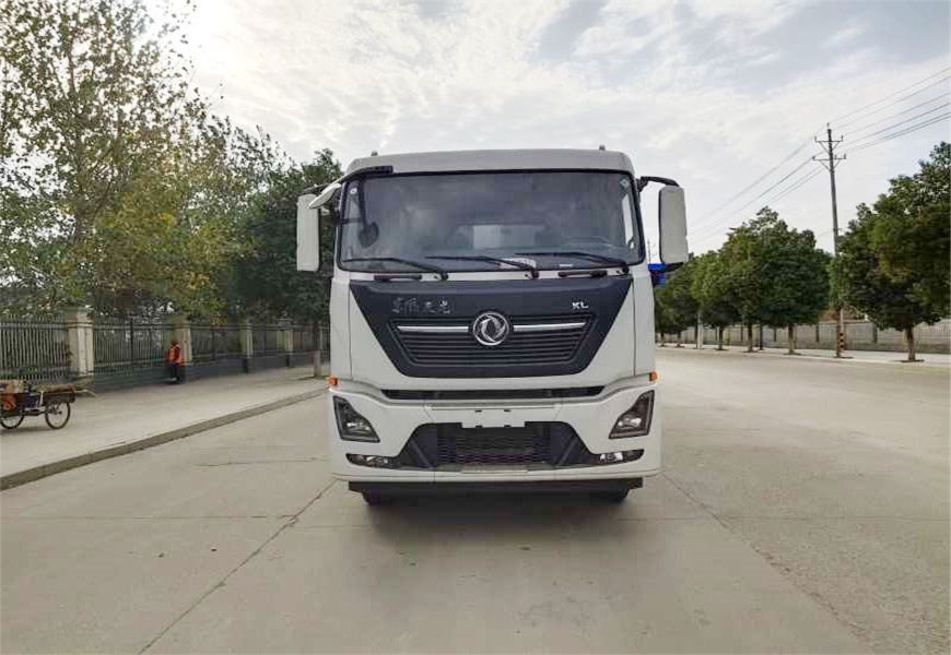 |L(fng)p򉺿s܇(ch) (gu)22܇(ch)S(chng)N(xio)