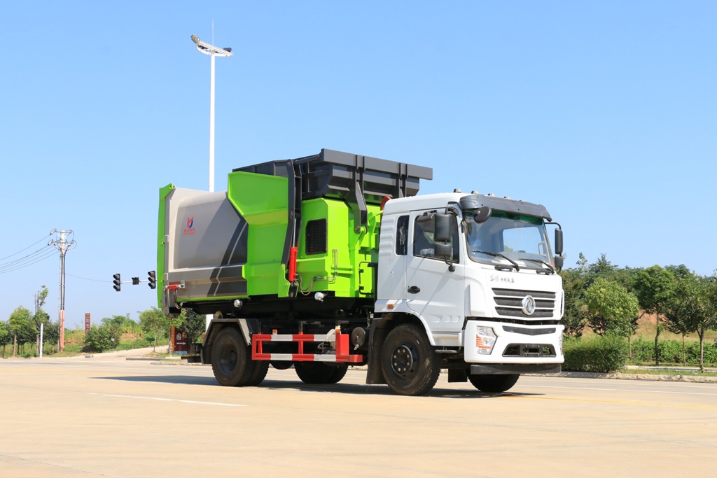 東風(fēng)專底勾臂式垃圾車-大型東風(fēng)勾臂式垃圾車生產(chǎn)廠家-程力集團(tuán) 東風(fēng)專底勾臂式垃圾車-大型東風(fēng)勾臂式垃圾車生產(chǎn)廠家-程力集團(tuán)