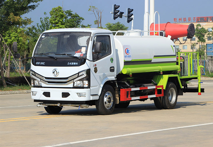 國(guó)六東風(fēng)多利卡5噸噴霧灑水車-5噸噴霧灑水車廠家銷售-湖北程力 國(guó)六東風(fēng)多利卡5噸噴霧灑水車-5噸噴霧灑水車廠家銷售-湖北程力