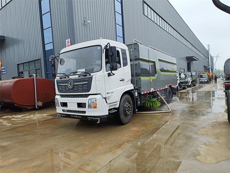 |L\˹230ƥR܇-|L\ϴ܇SҽB