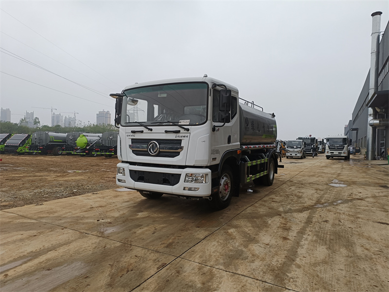 灑水車大概多少錢一輛-灑水車價(jià)格分析及市場(chǎng)概況-湖北盈通 灑水車大概多少錢一輛-灑水車價(jià)格分析及市場(chǎng)概況-湖北盈通