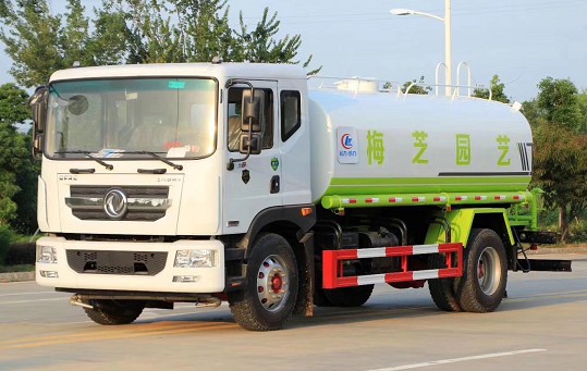 國(guó)六14方東風(fēng)多利卡D9灑水車(chē)圖片 國(guó)六14方東風(fēng)多利卡D9灑水車(chē)圖片